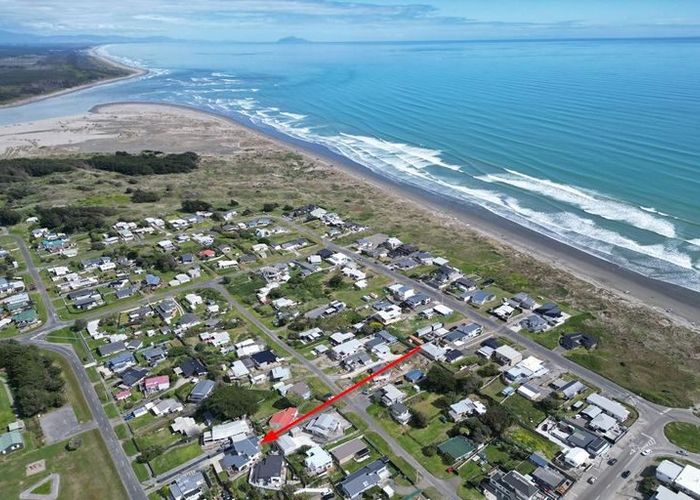  at 50A Signal Street, Foxton Beach, Foxton