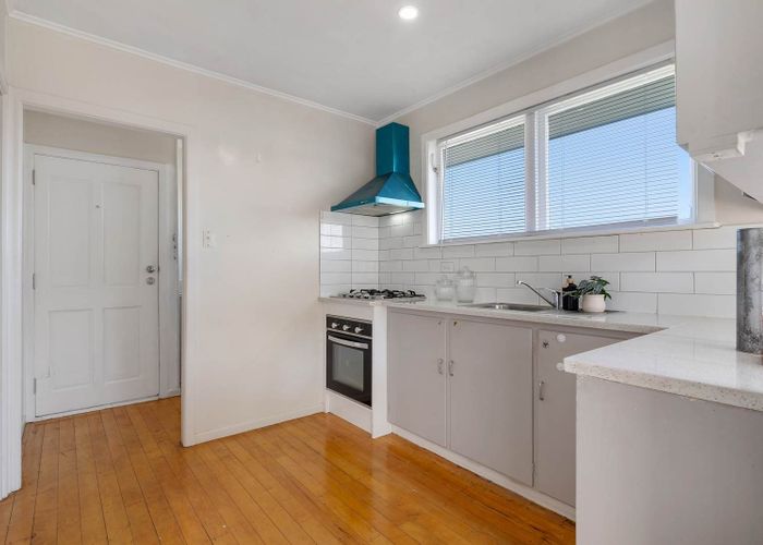 at 3/295A Blockhouse Bay Road, Avondale, Auckland City, Auckland