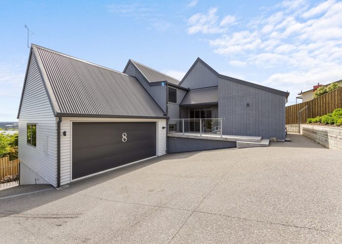  at 8 Westmere Lane, Mount Pleasant, Christchurch
