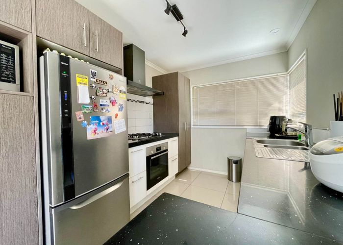  at 19 Brookview Drive, Flat Bush, Manukau City, Auckland