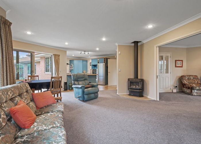  at 26 Parkinson Place, Woodend, Woodend