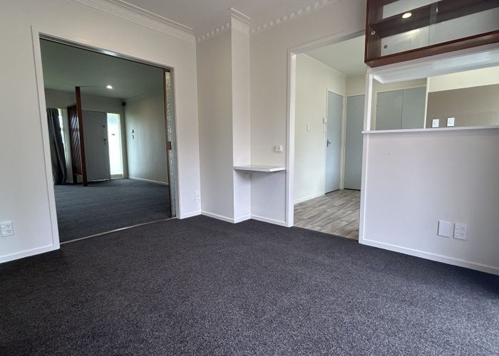  at 1/1 Suzetta Place, Farm Cove, Manukau City, Auckland