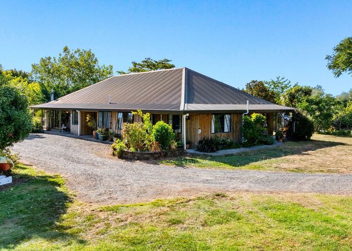  at 233 Waihoehoe Road, Drury, Drury
