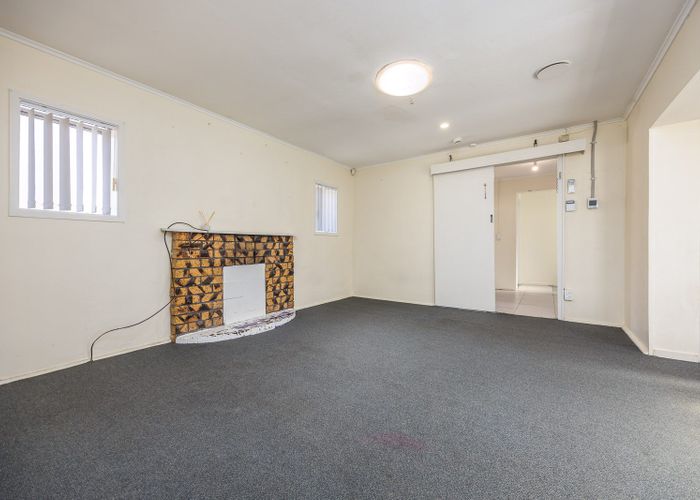  at 725 Massey Road, Mangere, Manukau City, Auckland