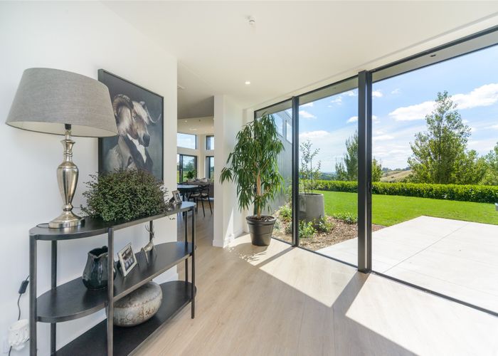  at 84 Kingsdale Park Drive, Palmerston North