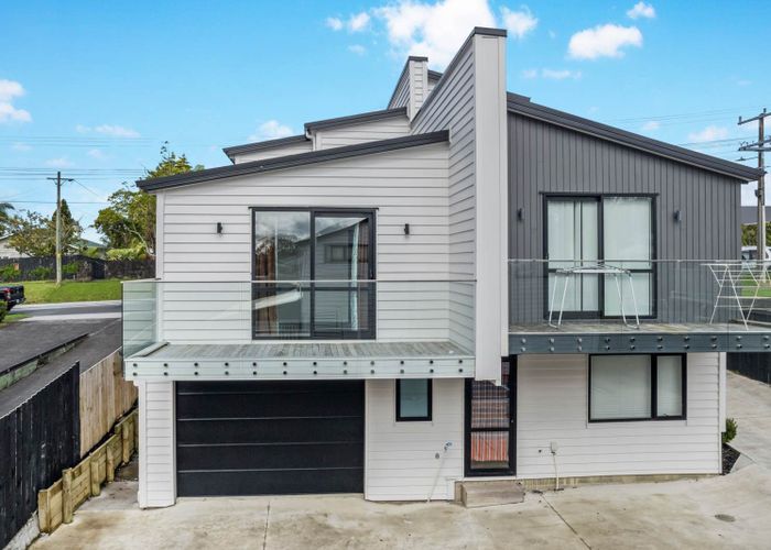  at 49A  Golf Road, New Lynn, Waitakere City, Auckland