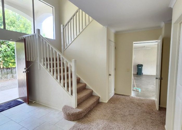  at RM 2/12 Glanmire Place, Flat Bush, Manukau City, Auckland