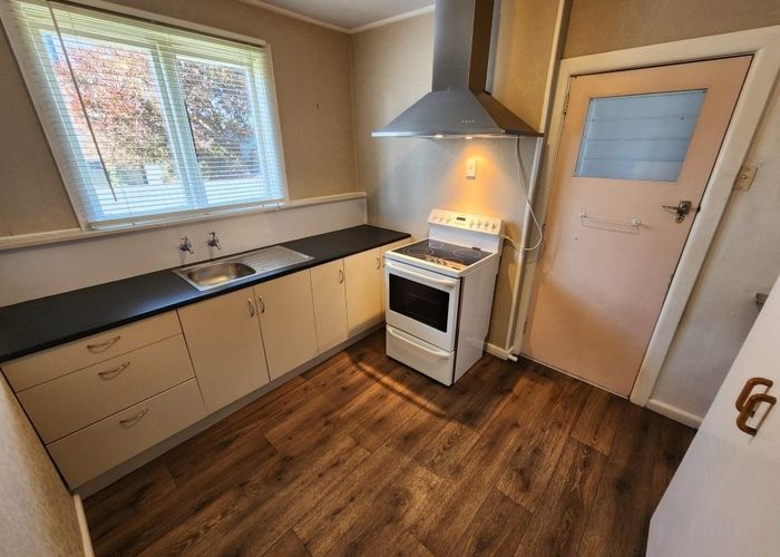  at 2/54 Brittan Street, Linwood, Christchurch City, Canterbury