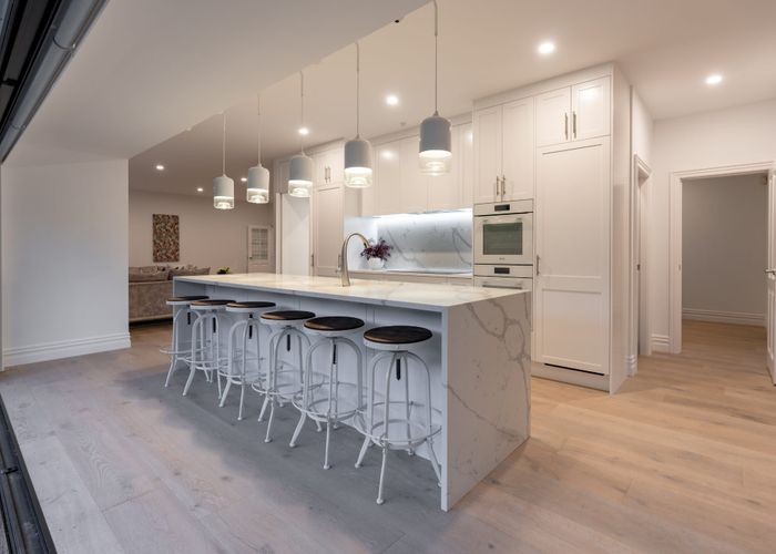  at 5 Lavinia Grove, Waikanae Beach, Waikanae