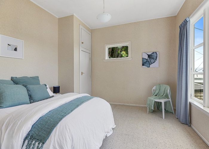  at 33 Patanga Cres, Thorndon, Wellington, Wellington