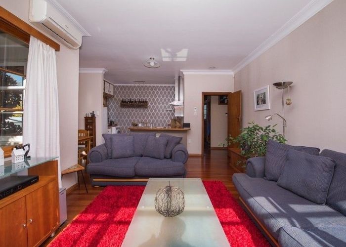  at 45 Lake Crescent, Hamilton Lake, Hamilton, Waikato