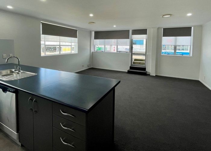  at 2/920 Victoria Street, Hamilton City Central, Hamilton, Waikato