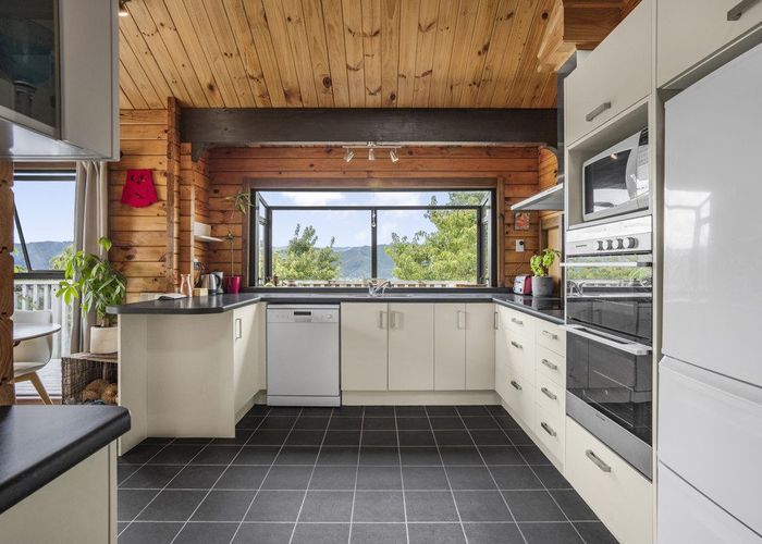  at 61 Harbour View Road, Harbour View, Lower Hutt
