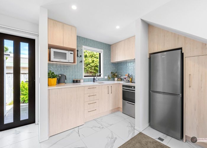  at 4/42 Cambridge Terrace, Waiwhetu, Lower Hutt, Wellington