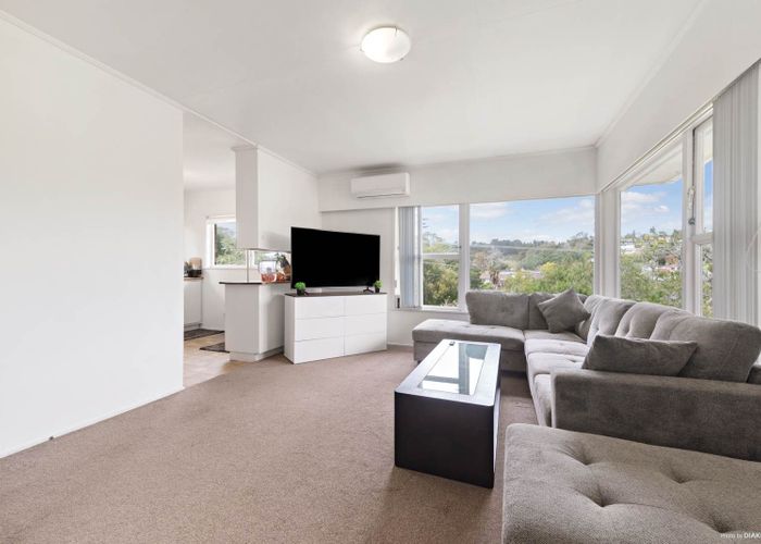  at 47A Peach Road, Glenfield, North Shore City, Auckland