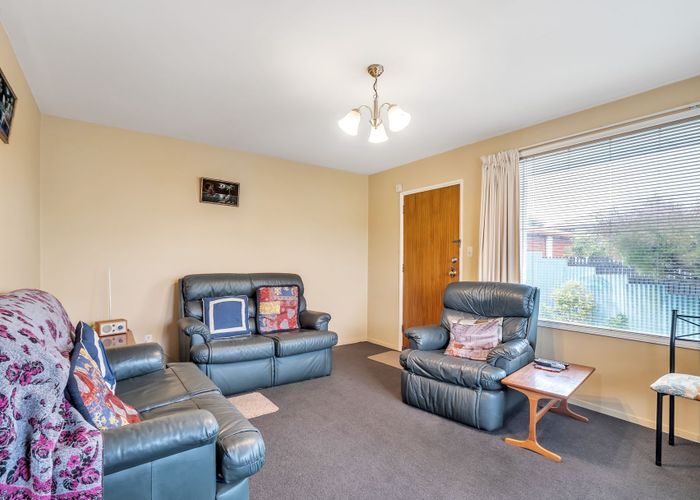  at 1/17 Lake Terrace Rd, Burwood, Christchurch City, Canterbury