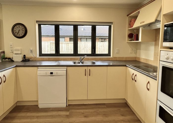  at 9 Buckingham Place, Rototuna, Hamilton, Waikato