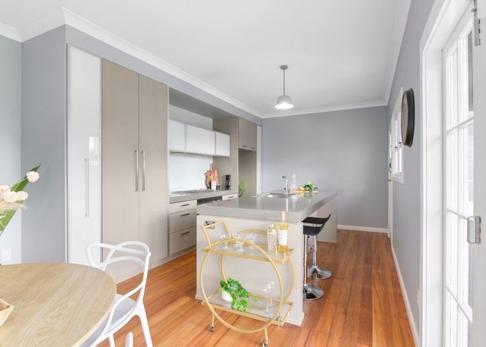  at 1347B Victoria Street, Beerescourt, Hamilton