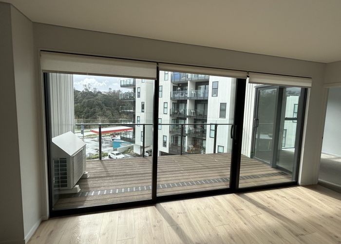  at 3/309 Kaipiho Lnwy, Albany, North Shore City, Auckland