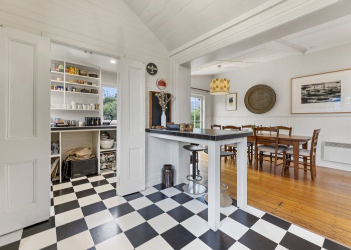  at 2 Downes Road, Roseneath, Dunedin