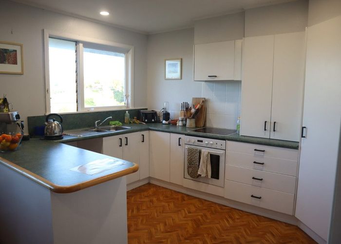  at Glenview, Hamilton, Waikato