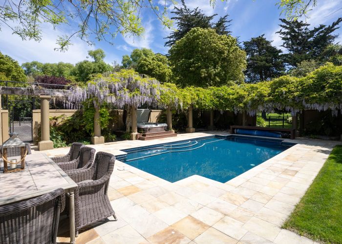  at 236 Cashmere Road, Hoon Hay, Christchurch
