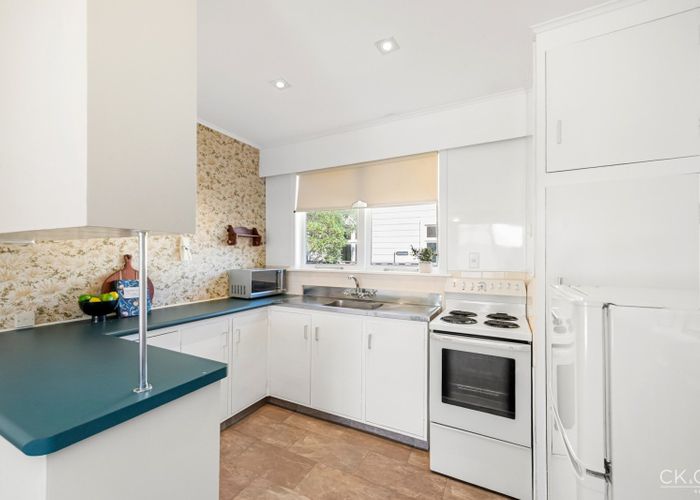  at 8/238 Muritai Road, Eastbourne, Lower Hutt