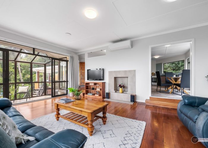  at 4 Wairere Road, Belmont, Lower Hutt