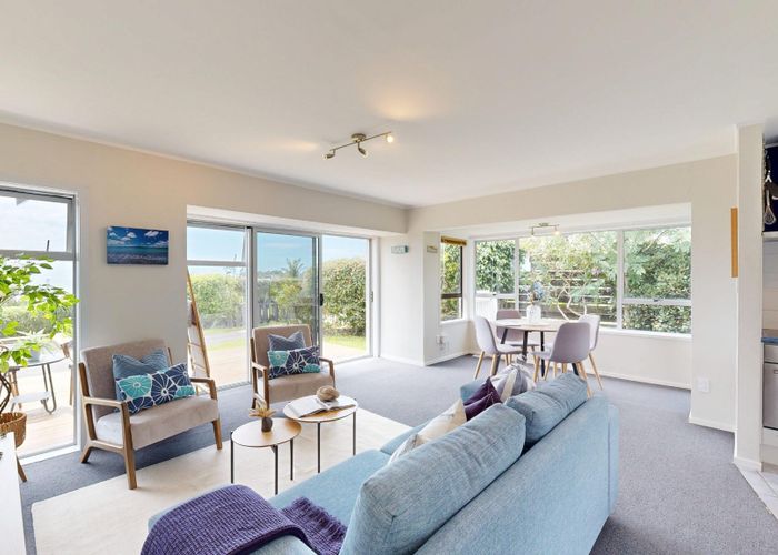  at 1/33 Rosario Crescent, Red Beach, Rodney, Auckland