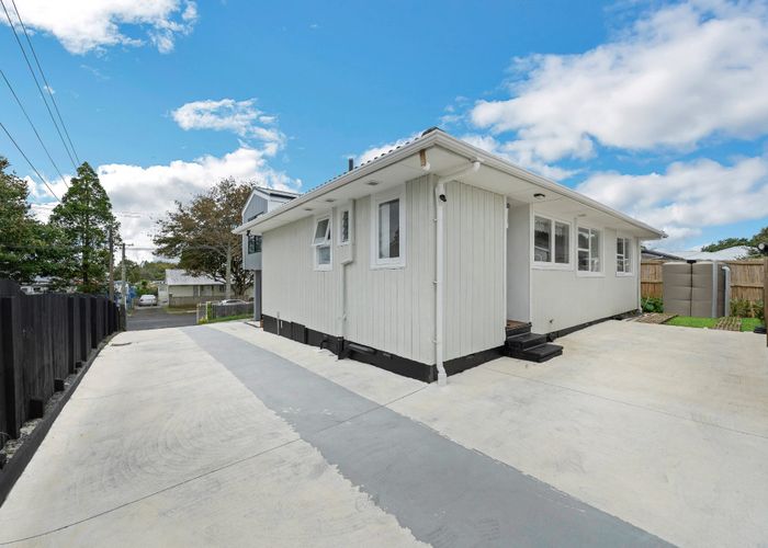  at 25B Flat Bush Road, Otara, Manukau City, Auckland