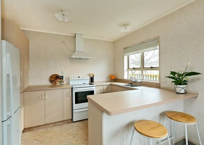  at 1/427 Gloucester Street, Taradale, Napier, Hawke's Bay