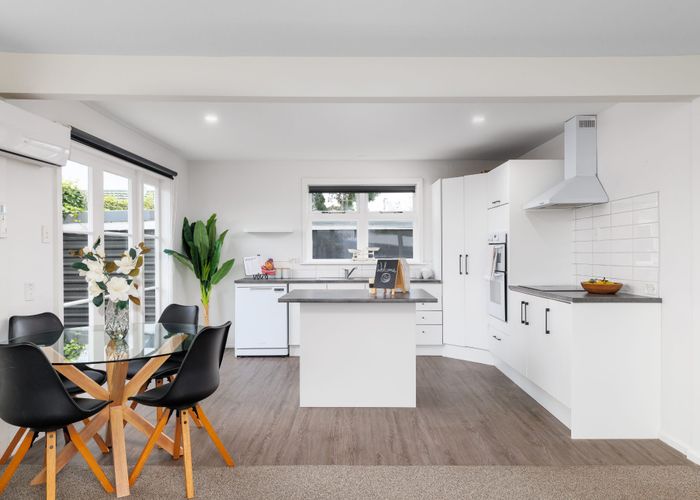  at 5 Blake Street, New Brighton, Christchurch