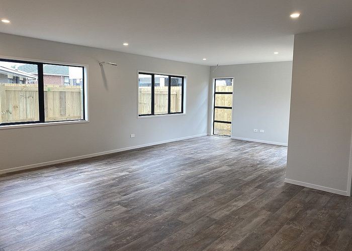  at 15A Grange Road, Papatoetoe, Auckland