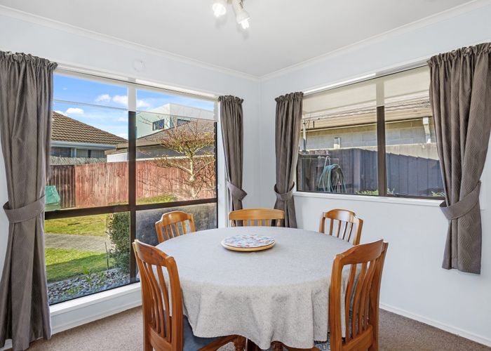  at 15 Jacaranda Place, Parklands, Christchurch City, Canterbury