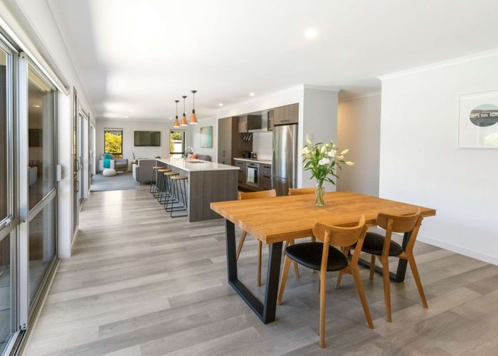 at 5 Hebe Crescent, Papamoa Beach, Papamoa