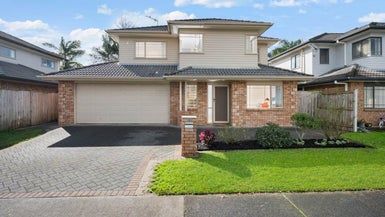  at 10 Dalcross Drive, Flat Bush, Auckland