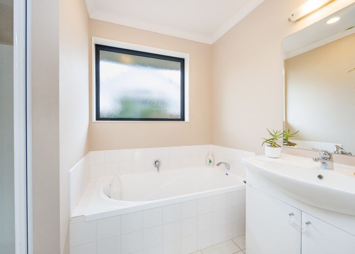 at 30 Paisley Street, Awapuni, Palmerston North, Manawatu / Whanganui