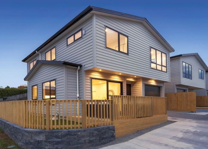  at 5 A,B,C Patrice Place, Massey, Waitakere City, Auckland