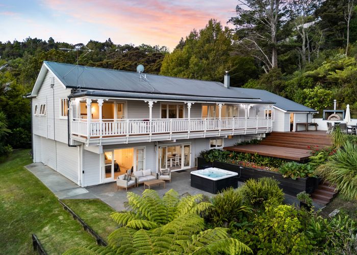  at 16 Scenic Drive, Titirangi, Auckland