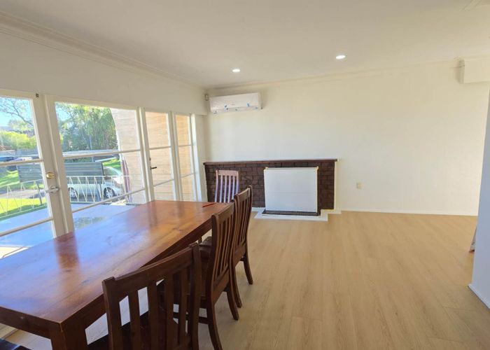  at 22 Grassway Avenue, Pakuranga, Manukau City, Auckland