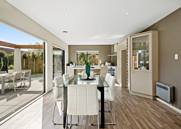  at 25 Erne Crescent, East Tamaki, Auckland