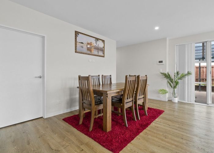  at 40 Sapwood Crescent, Takanini, Papakura, Auckland