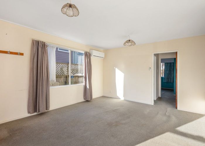  at 9/171 Queens Drive, Lyall Bay, Wellington