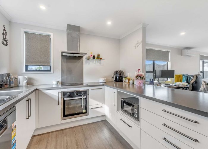 at 27 Discovery Place, Marfell, New Plymouth, Taranaki