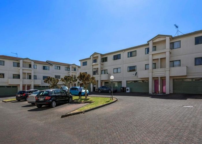  at 13/1A Harrison Road, Mount Wellington, Auckland City, Auckland