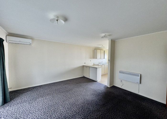 at 2/12 Fraser Street, Wainuiomata, Lower Hutt, Wellington