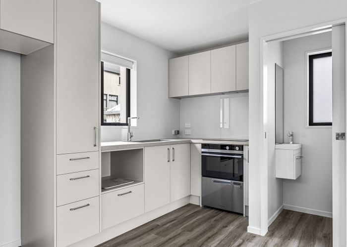  at 1/10 Exeter Street, Merivale, Christchurch City, Canterbury