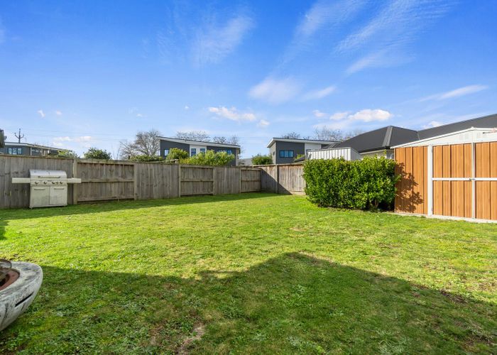  at 32 Old Farm Road, Hamilton East, Hamilton, Waikato