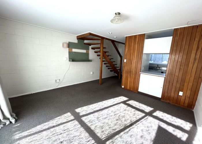  at 267 Massey Road, Māngere East, Auckland