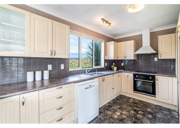  at 17 Duke Street, Gladstone, Invercargill